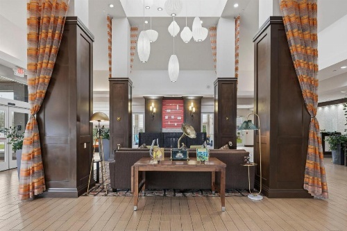 Kozy Hotel Houston North image 18