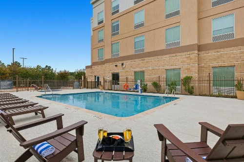 Kozy Hotel Houston North image 5