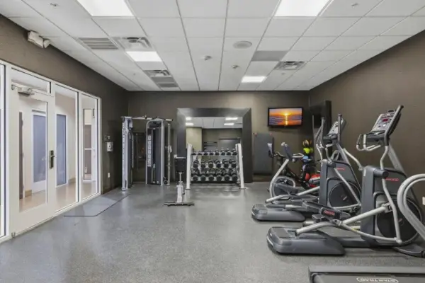 Kozy Hotel Houston North 8